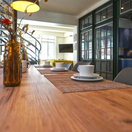 Loft13 Traumhafte Wohnung Mit Terrasse Fuer 8 Gaeste モンシャウ エクステリア 写真