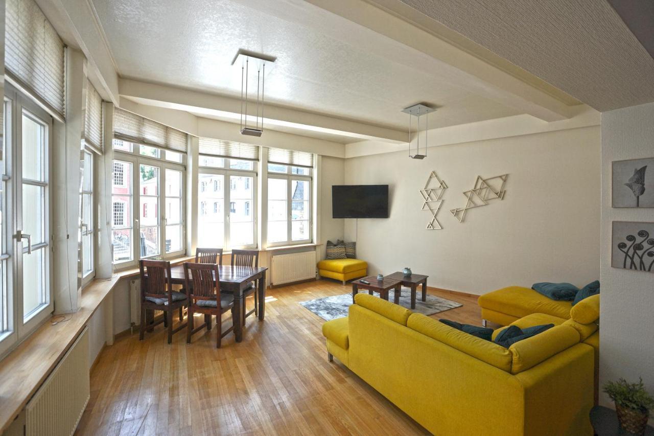 Loft13 Traumhafte Wohnung Mit Terrasse Fuer 8 Gaeste モンシャウ エクステリア 写真