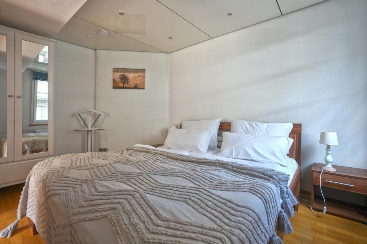 Loft13 Traumhafte Wohnung Mit Terrasse Fuer 8 Gaeste モンシャウ エクステリア 写真