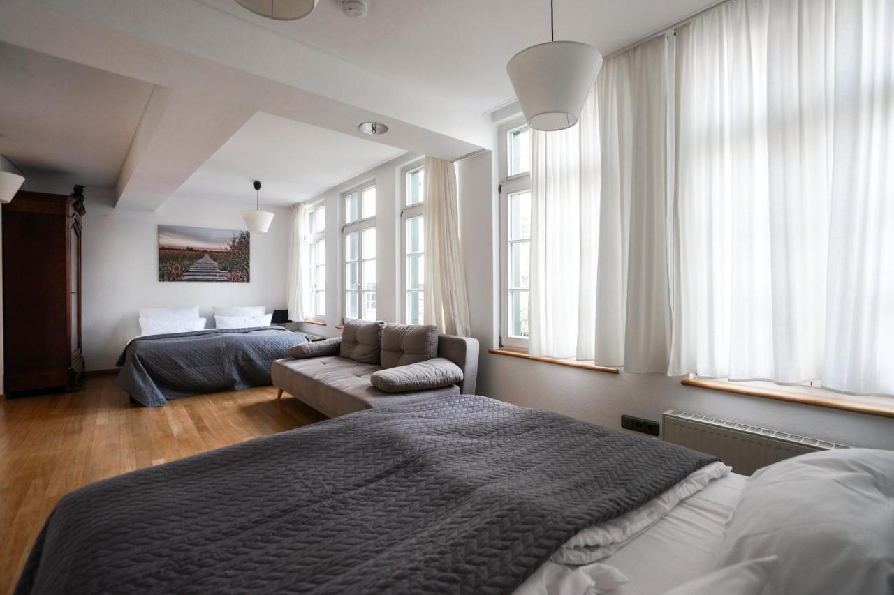 Loft13 Traumhafte Wohnung Mit Terrasse Fuer 8 Gaeste モンシャウ エクステリア 写真